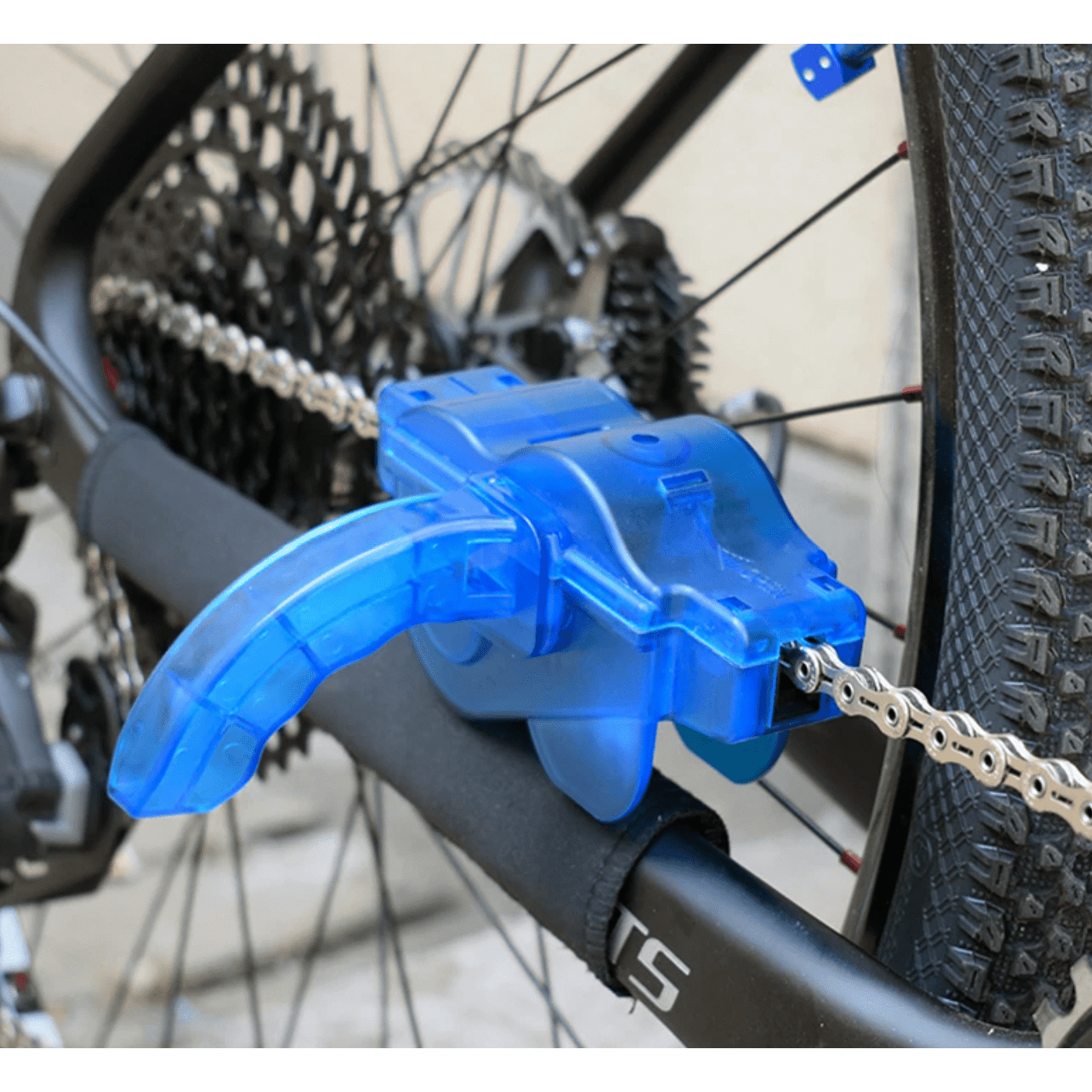 Kwt Chain Cleaner 6 Brush - Lubricant Cleaning Products