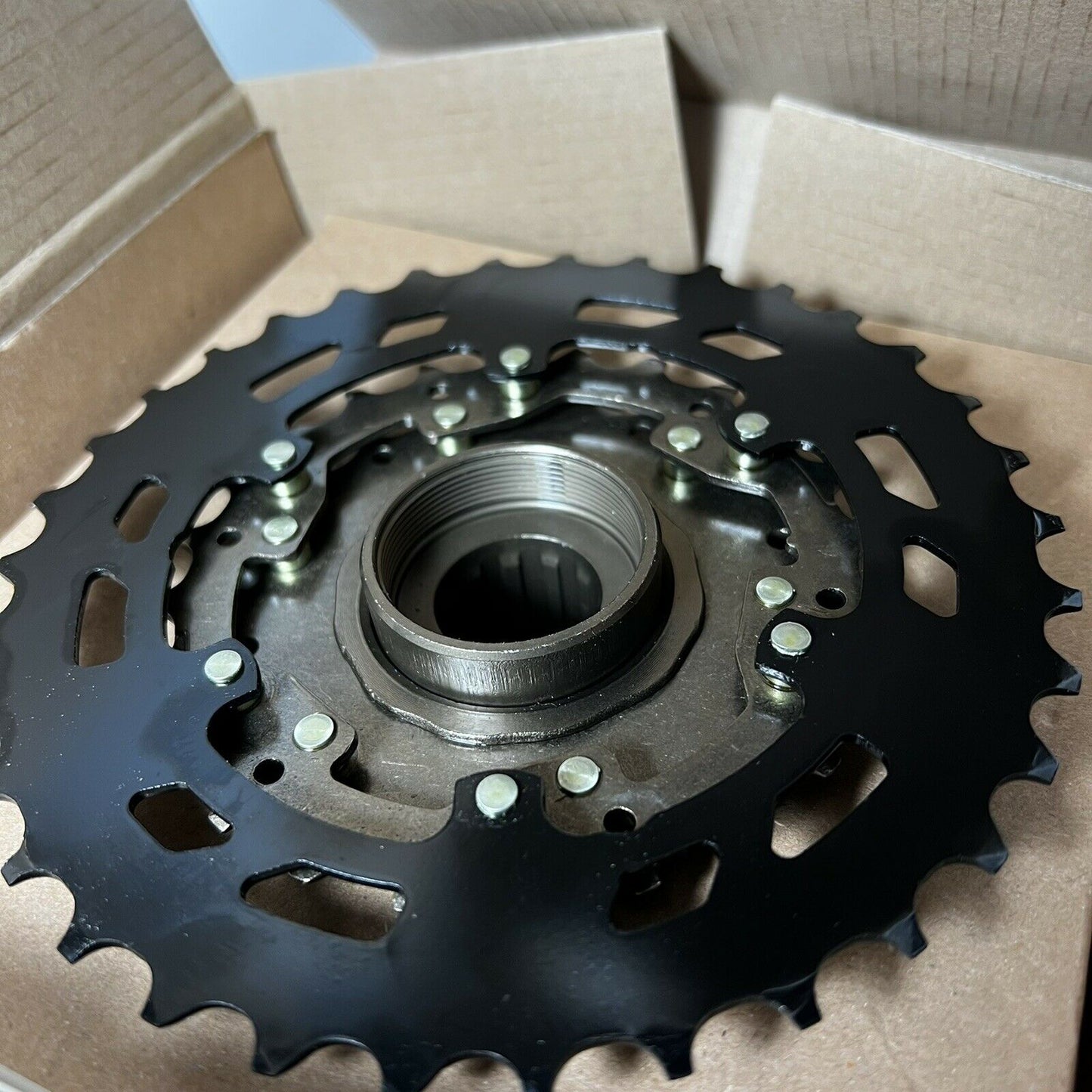 SHIMANO MF-TZ500 7 Speed 14-34T Freewheel Rear Cog Cassette Gears Screw On Bike