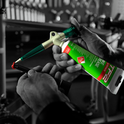 Weldtite TF2 Grease Gun Kit
