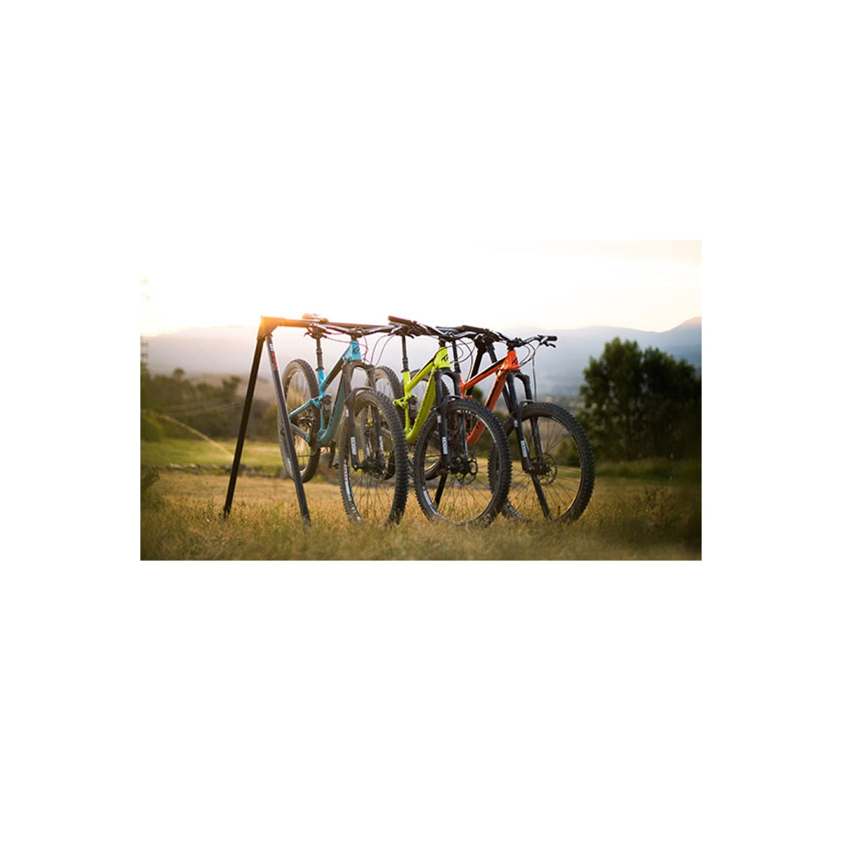 JetBlack Race Rack - Bike Holder